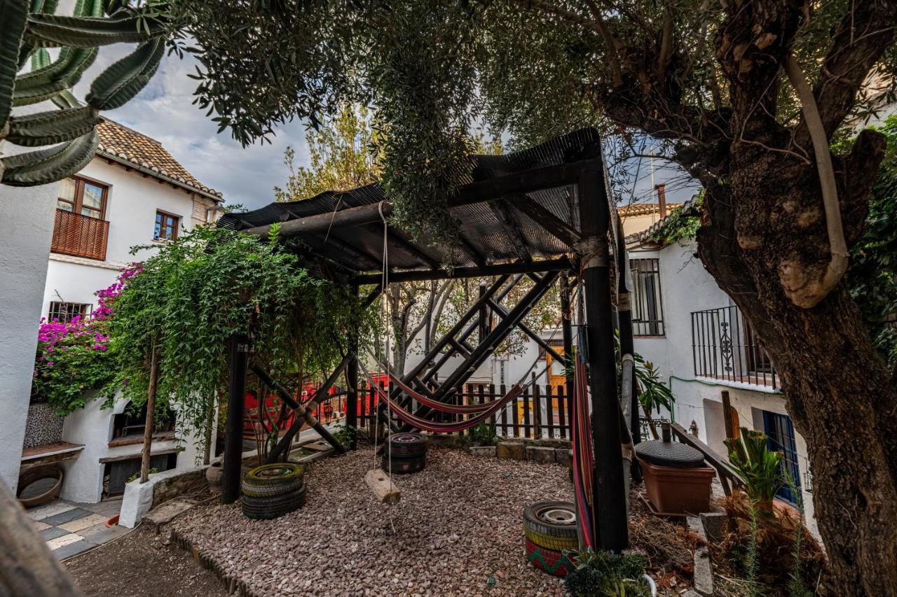 Amaka House Hostel Γρανάδα Εξωτερικό φωτογραφία